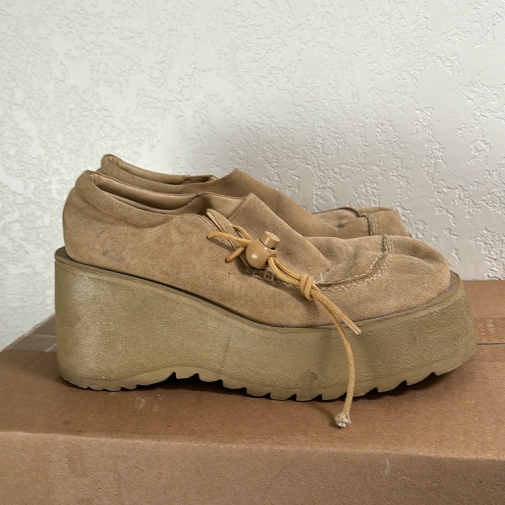 Vintage dELiA platforms